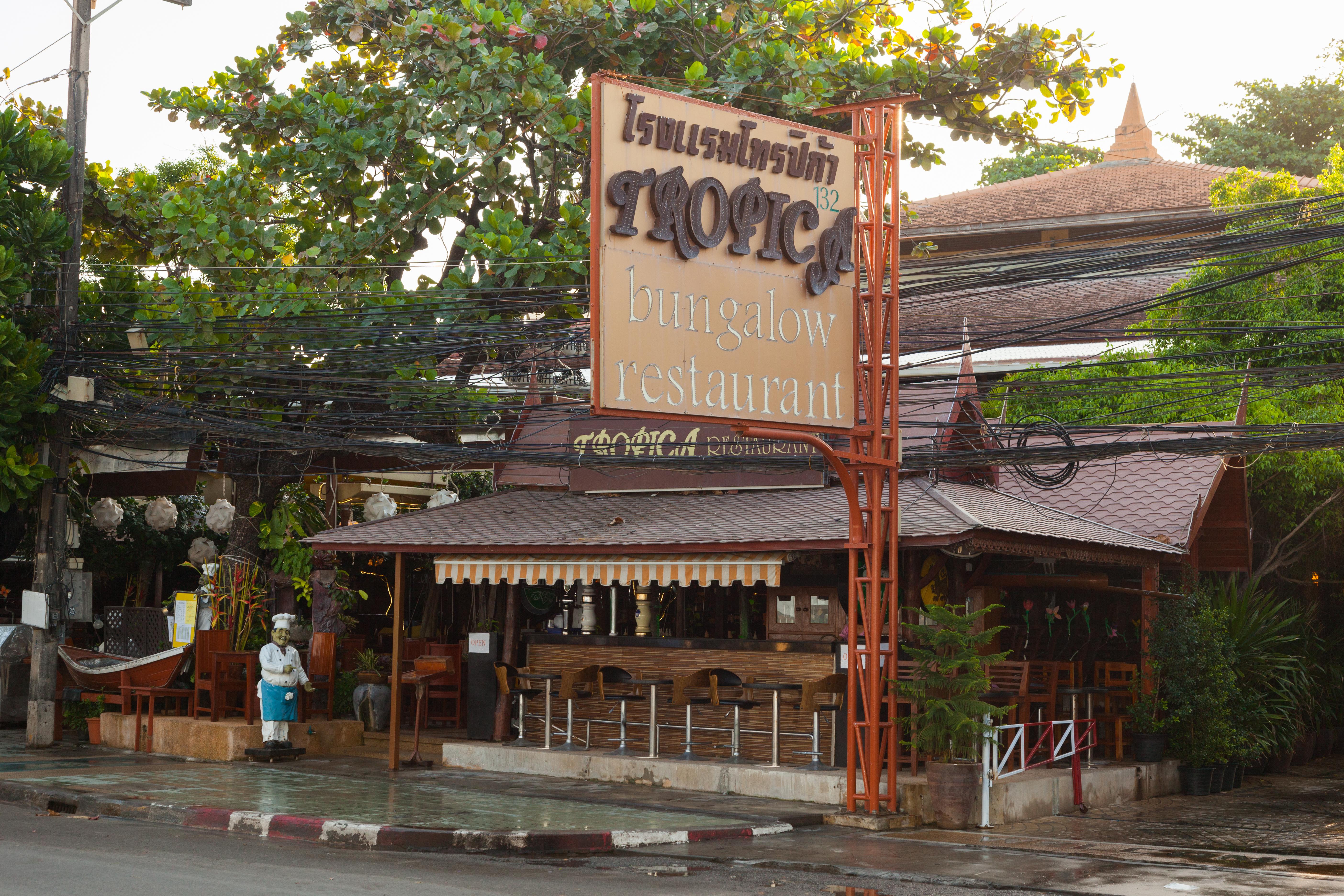 Tropica Bungalow Beach Hotel Patong Ngoại thất bức ảnh