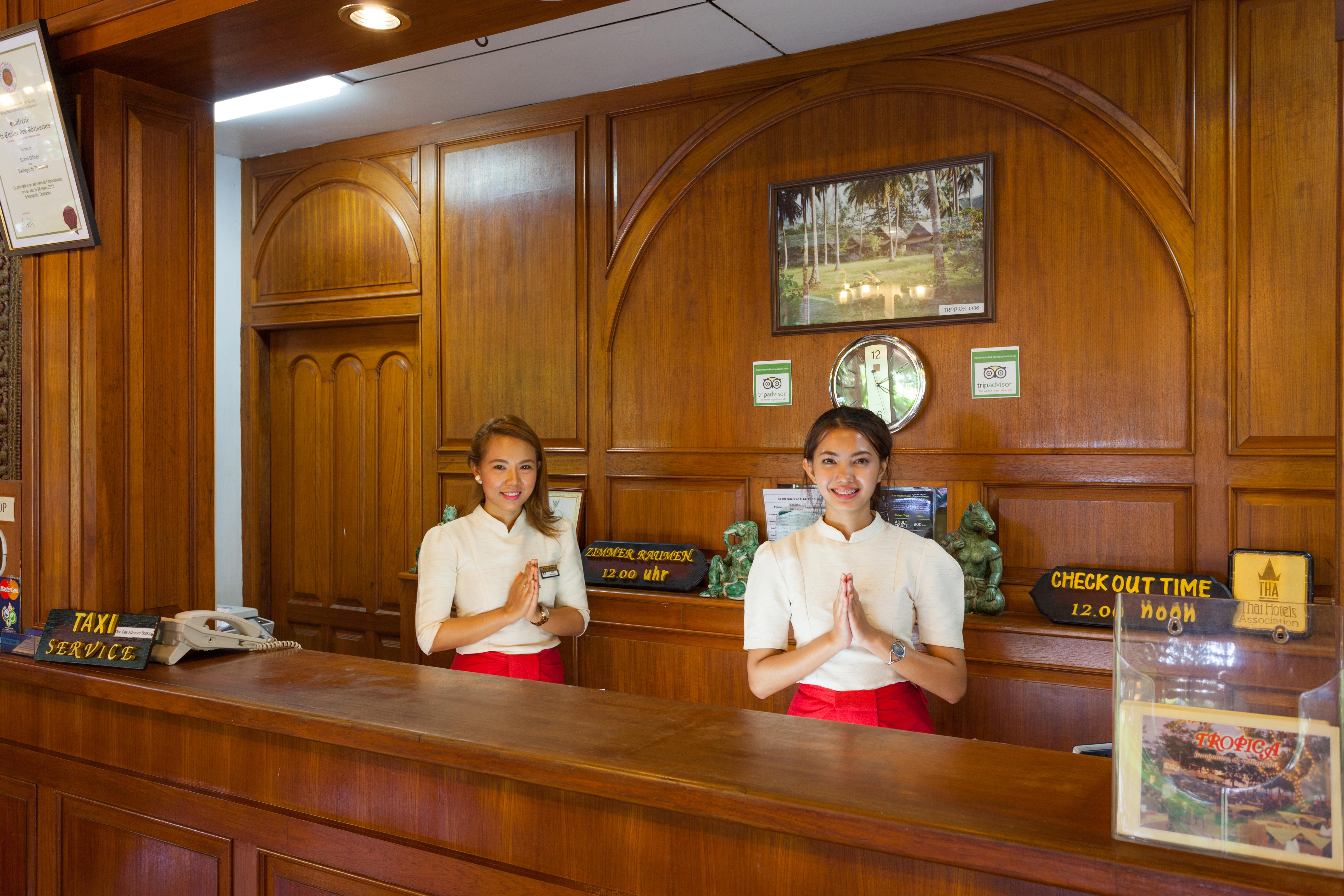 Tropica Bungalow Beach Hotel Patong Ngoại thất bức ảnh
