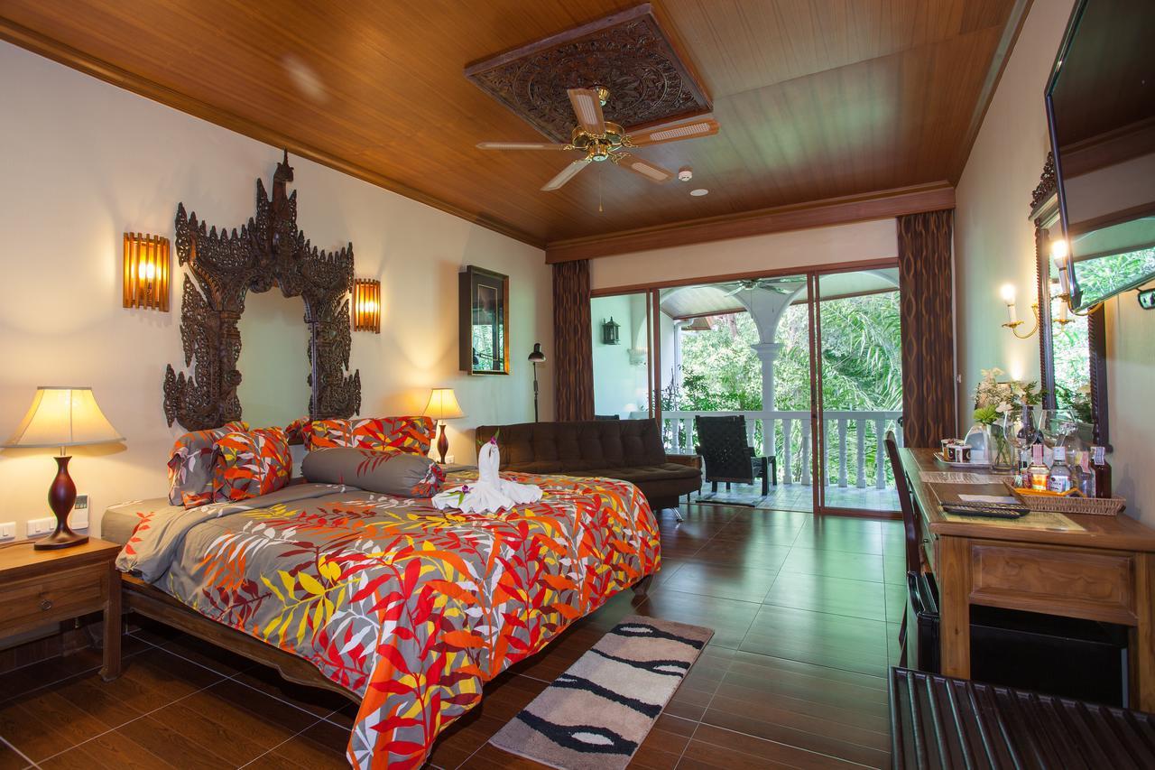 Tropica Bungalow Beach Hotel Patong Ngoại thất bức ảnh